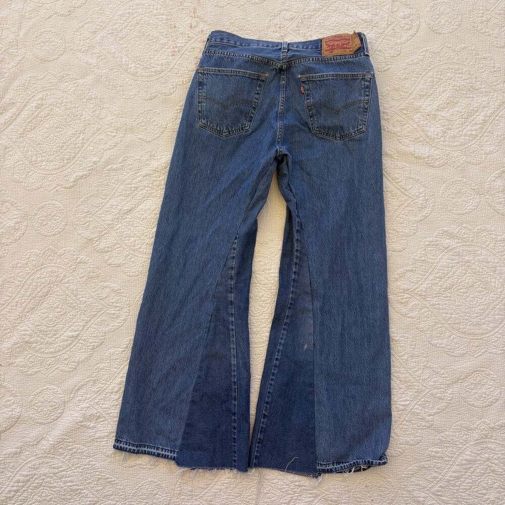 Levi’s 501 Reworked Flair Flare Jeans Denim Size 32x32 Bellbottom Button Fly - Picture 9 of 10